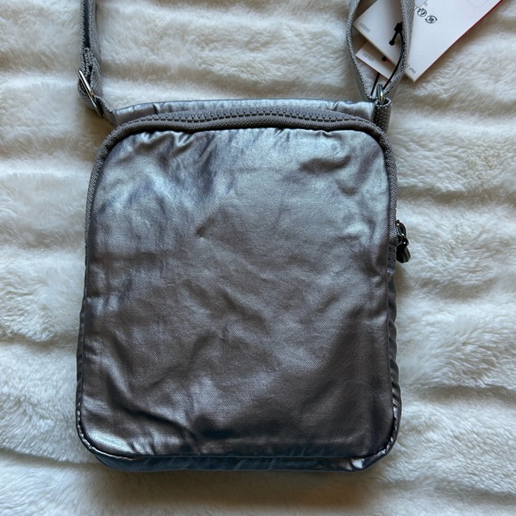 💜SOLD💜Kipling New Eleorado Mini Crossbody Bag Smooth Silver Metallic - Picture 6 of 15